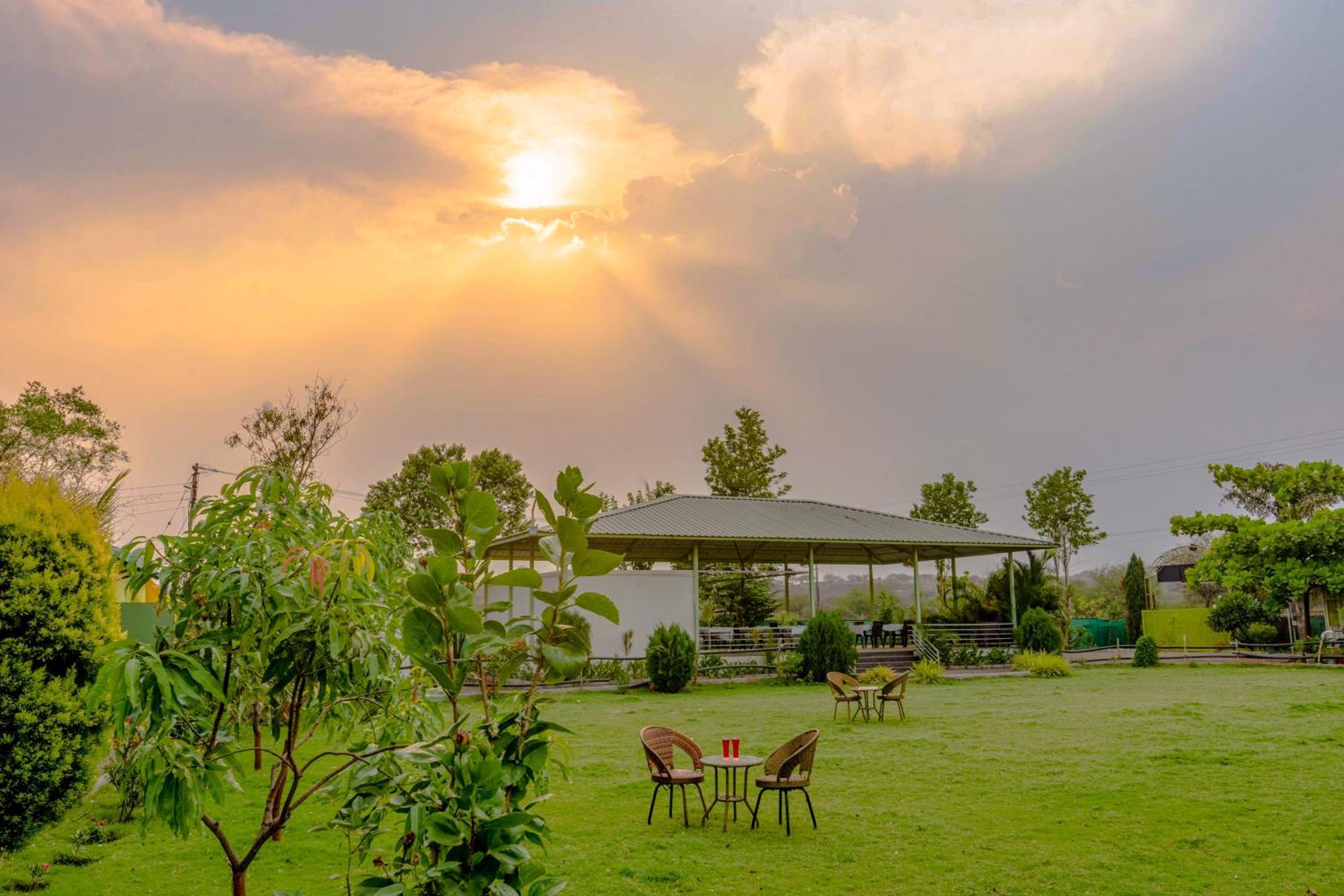 The Riverine Stay By The Lake Igatpuri Dış mekan fotoğraf